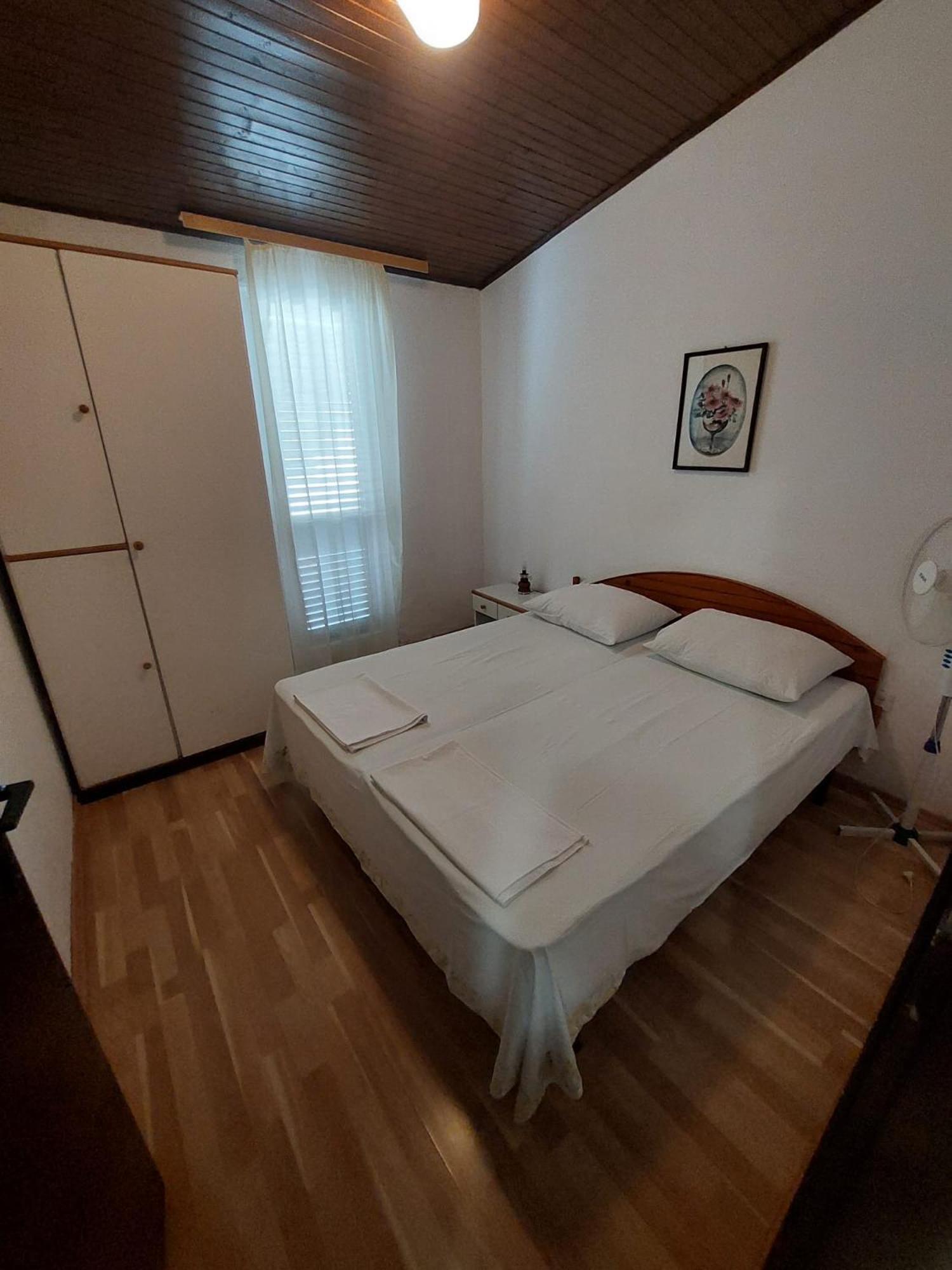 Apartmani Vuksanovic Pag Town Dış mekan fotoğraf